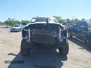 2019 Ram 2500 Laramie z VIN 3C6UR5NL2KG718789, wystawiony jako IAAI lot #42046325 z przebiegiem 54 965 mil mil oraz . Historia ofert i sprzedaży dostępna na DreamBid. Obrazek 13.