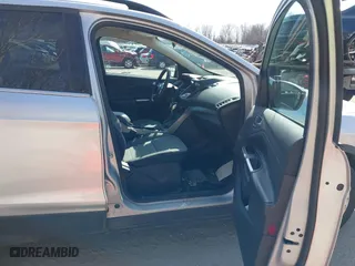 2016 Ford Escape SE with VIN 1FMCU9GXXGUA28718, listed as a IAAI auction lot 41754533 with 140,008 mi miles. Bid and sale history available at carsss.com. Image 5.