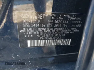 2020 Genesis G70 2.0T z VIN KMTG64LA1LU062420, wystawiony jako IAAI lot #42260170 z przebiegiem 68 450 mil mil oraz . Historia ofert i sprzedaży dostępna na DreamBid. Obrazek 9.