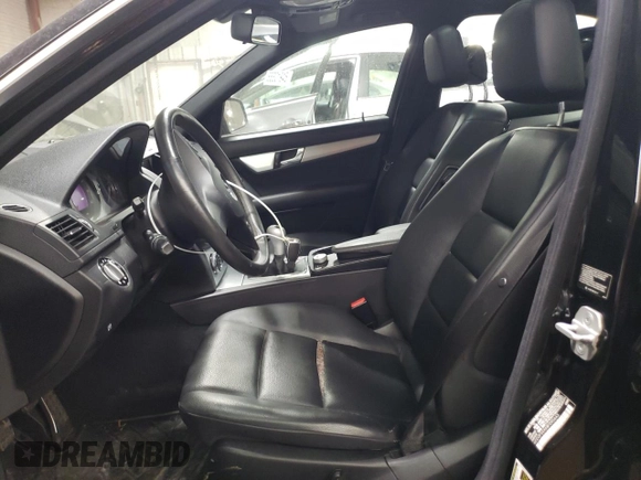 2008 Mercedes-Benz C 300 Sport with VIN WDDGF54X68F090643, listed as a Copart auction lot 88747285 with 116,574 mi miles and Salvage title. Bid and sale history available at DreamBid. Image 7.