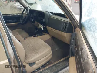1999 Jeep Cherokee Sport with VIN 1J4FF68S0XL506805, listed as a IAAI auction lot 42663325 with 317,008 mi miles and . Bid and sale history available at DreamBid. Image 5.