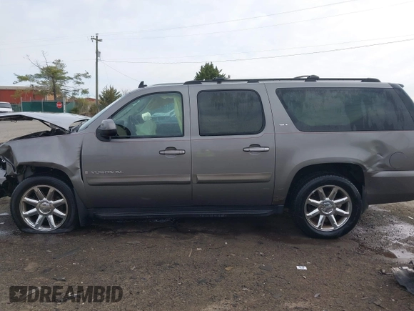 2007 GMC Yukon XL SLT with VIN 1GKFK16367J249925, listed as a IAAI auction lot 41869479 with 1 mi miles. Bid and sale history available at carsss.com. Image 15.