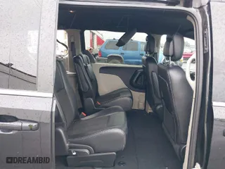 2019 Dodge Grand Caravan SXT with VIN 2C4RDGCG0KR595339, listed as a IAAI auction lot 41841547 with 96,888 mi miles. Bid and sale history available at carsss.com. Image 8.
