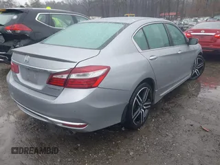 2016 Honda Accord Sport with VIN 1HGCR2F54GA158963, listed as a IAAI auction lot 41408990 with 194,102 mi miles and . Bid and sale history available at DreamBid. Image 4.