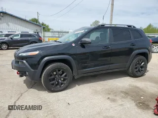 2017 Jeep Cherokee Trailhawk z VIN 1C4PJMBS2HW546180, wystawiony jako Copart lot #55274225 z przebiegiem 116 351 mil mil oraz Szkoda całkowita • Salvage title. Historia ofert i sprzedaży dostępna na DreamBid. Obrazek 1.
