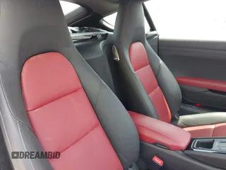 2021 Porsche Cayman с VIN WP0AA2A85MS260454, выставлен на аукционе IAAI как лот 42322452 с пробегом 2 248 миль миль и . История ставок и продаж доступна на DreamBid. Изображение 8.