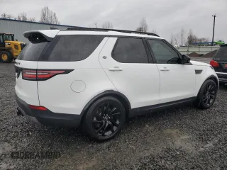 2017 Land Rover Discovery HSE Luxury with VIN SALRHBBK7HA044375, listed as a Copart auction lot 43651535 with 119,674 mi miles and Clean Title. Bid and sale history available at DreamBid. Image 3.