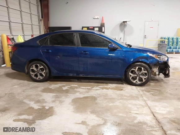 2021 Kia Forte LXS with VIN 3KPF24AD9ME265946, listed as a IAAI auction lot 41569361 with NaN miles. Bid and sale history available at carsss.com. Image 13.