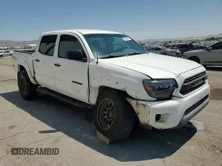 2015 Toyota Tacoma with VIN 3TMLU4EN1FM203062, listed as a Copart auction lot 60488055 with 111,994 mi miles and Salvage title. Bid and sale history available at DreamBid. Image 13.