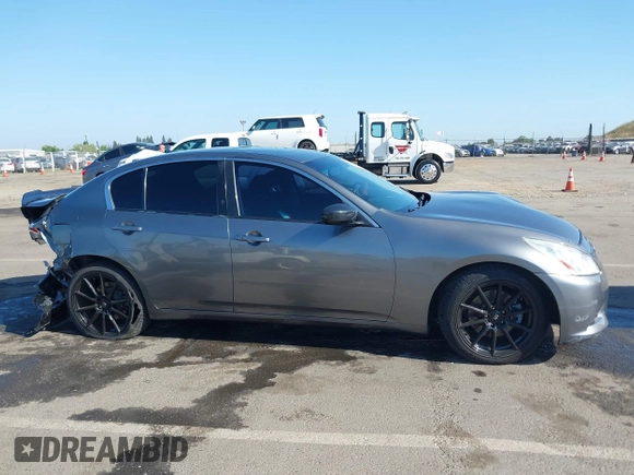 2013 Infiniti G37 Journey with VIN JN1CV6APXDM725765, listed as a IAAI auction lot 42181904 with 136,399 mi miles and . Bid and sale history available at DreamBid. Image 14.