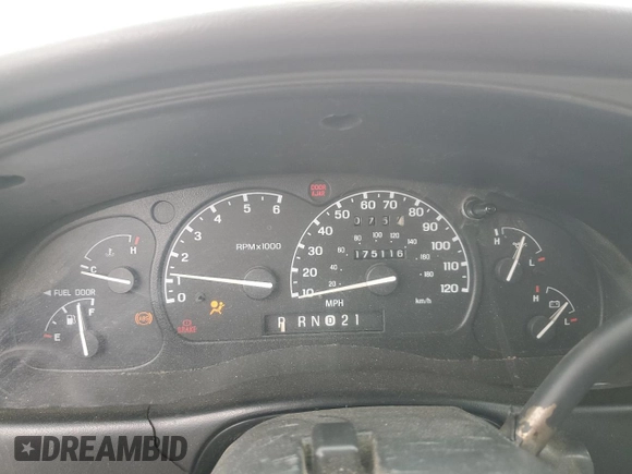 2000 Ford Ranger XL with VIN 1FTYR14V4YTB03095, listed as a Copart auction lot 50303165 with 175,116 mi miles and Salvage Title. Bid and sale history available at carsss.com. Image 9.