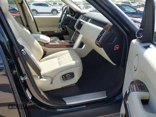 2016 Land Rover Range Rover HSE with VIN SALGS2VF6GA270624, listed as a IAAI auction lot 42540593 with 122,164 mi miles and . Bid and sale history available at DreamBid. Image 5.