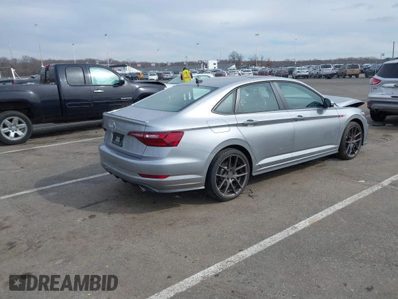 2021 Volkswagen Jetta S z VIN 3VW6T7BU3MM020687, wystawiony jako IAAI lot #41621894 z przebiegiem 25 837 mil mil oraz . Historia ofert i sprzedaży dostępna na DreamBid. Obrazek 4.
