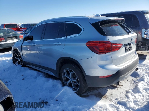2016 BMW X1 xDrive28i z VIN WBXHT3C37G5F66869, wystawiony jako Copart lot #44990885 z przebiegiem Nie podano mil oraz Szkoda całkowita • Salvage title. Historia ofert i sprzedaży dostępna na DreamBid. Obrazek 2.