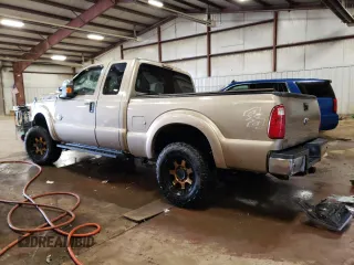 2011 Ford F-250 XL with VIN 1FT7X2BT0BEA28478, listed as a Copart auction lot 43524915 with 264,717 mi miles and Clean Title. Bid and sale history available at DreamBid. Image 2.