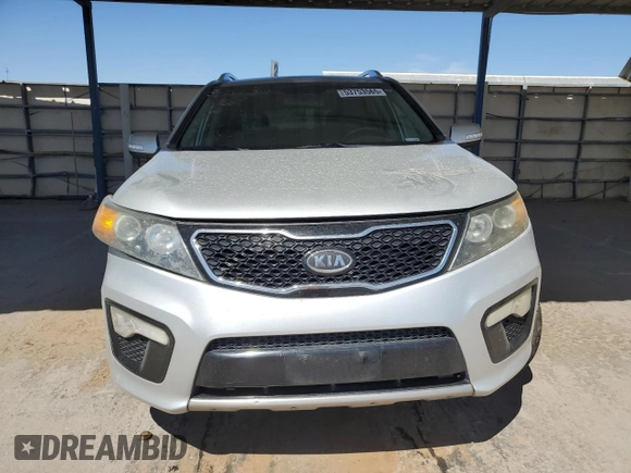 2013 Kia Sorento SX with VIN 5XYKW4A25DG312538, listed as a Copart auction lot 53753565 with 132,883 mi miles and Salvage title. Bid and sale history available at DreamBid. Image 5.