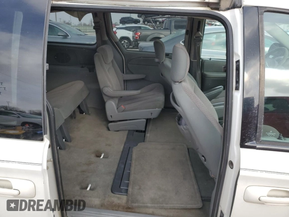 2006 Chrysler Town & Country LWB LX with VIN 2A4GP44R06R887165, listed as a Copart auction lot 41822255 with 294,215 mi miles and Salvage Title. Bid and sale history available at carsss.com. Image 11.