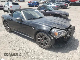 2018 FIAT 124 Spider Abarth z VIN JC1NFAEK5J0138796, wystawiony jako Copart lot #59670904 z przebiegiem 20 960 mil mil oraz Szkody całkowita. Historia ofert i sprzedaży dostępna na DreamBid. Obrazek 4.