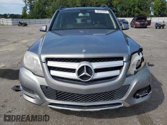 2014 Mercedes-Benz GLK 350 with VIN WDCGG5HB6EG183488, listed as a Copart auction lot 70747314 with 138,192 mi miles and Salvage Title. Bid and sale history available at DreamBid. Image 5.