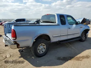 1998 Ford F-250 с VIN 1FTPX28L6WKB05420, выставлен на аукционе Copart как лот 72421204 с пробегом 166 399 миль миль и Списание • Salvage title. История ставок и продаж доступна на DreamBid. Изображение 3.