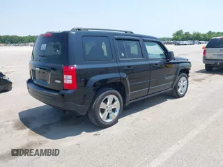 2013 Jeep Patriot Latitude with VIN 1C4NJPFB3DD210997, listed as a IAAI auction lot 42407788 with 138,242 mi miles and . Bid and sale history available at DreamBid. Image 4.