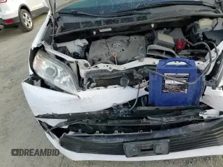 2019 Toyota Sienna LE Auto Access Seat with VIN 5TDKZ3DC8KS968867, listed as a Copart auction lot 80288785 with 74,947 mi miles and Salvage title. Bid and sale history available at DreamBid. Image 14.