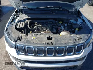 2022 Jeep Compass Latitude with VIN 3C4NJCBB3NT202358, listed as a IAAI auction lot 40755276 with 24,073 mi miles and . Bid and sale history available at carsss.com. Image 10.