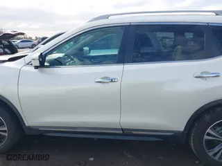 2017 Nissan Rogue SL with VIN 5N1AT2MV7HC731043, listed as a IAAI auction lot 41301474 with 95,458 mi miles. Bid and sale history available at carsss.com. Image 15.