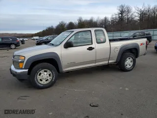 2005 Chevrolet Colorado Z85 with VIN 1GCDT198158102861, listed as a Copart auction lot 44016435 with 174,140 mi miles and Clean Title. Bid and sale history available at carsss.com. Image 1.