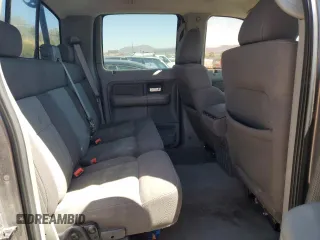 2004 Ford F-150 XLT с VIN 1FTPW14514KC82121, выставлен на аукционе Copart как лот 62336955 с пробегом 210 541 миль миль и Списание • Salvage title. История ставок и продаж доступна на DreamBid. Изображение 10.