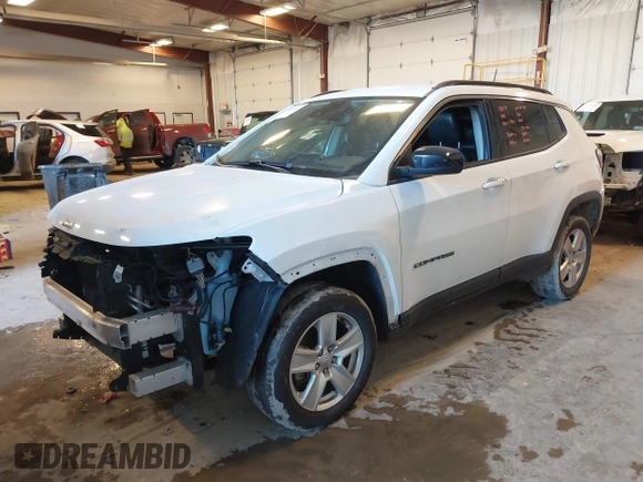 2022 Jeep Compass Latitude with VIN 3C4NJDBB9NT152152, listed as a IAAI auction lot 41377165 with 58,993 mi miles and . Bid and sale history available at DreamBid. Image 18.