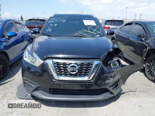 2018 Nissan Kicks S with VIN 3N1CP5CUXJL532514, listed as a IAAI auction lot 41919694 with 30,431 mi miles and . Bid and sale history available at carsss.com. Image 13.