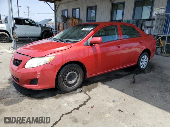 2010 Toyota Corolla z VIN 2T1BU4EE7AC397996, wystawiony jako Copart lot #61697225 z przebiegiem 180 177 mil mil oraz Szkoda całkowita • Salvage title. Historia ofert i sprzedaży dostępna na DreamBid. Obrazek 1.