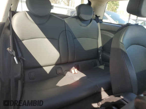 2011 MINI Hardtop S with VIN WMWSV3C57BTY11831, listed as a Copart auction lot 51985845 with 70,690 mi miles and Salvage Title. Bid and sale history available at DreamBid. Image 10.