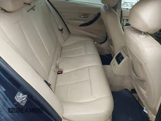 2013 BMW 3 Series 328i с VIN WBA3A5C54DF355588, выставлен на аукционе IAAI как лот 42371580 с пробегом 184 548 миль миль и . История ставок и продаж доступна на DreamBid. Изображение 8.