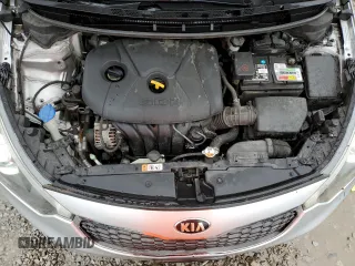 2016 Kia Forte EX z VIN KNAFZ4A87G5550317, wystawiony jako Copart lot #52009755 z przebiegiem 107 404 mil mil oraz Nie do naprawy • Non repairable. Historia ofert i sprzedaży dostępna na DreamBid. Obrazek 11.