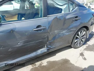 2020 Nissan Sentra SV with VIN 3N1AB8CV6LY230370, listed as a IAAI auction lot 41940017 with 162,187 mi miles and . Bid and sale history available at DreamBid. Image 6.