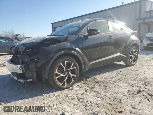 2021 Toyota C-HR LE z VIN JTNKHMBXXM1117650, wystawiony jako Copart lot #48288875 z przebiegiem 40 211 mil mil oraz Szkoda całkowita • Salvage title. Historia ofert i sprzedaży dostępna na DreamBid. Obrazek 1.