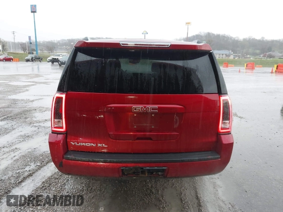 2015 GMC Yukon XL SLT with VIN 1GKS2HKC6FR501993, listed as a IAAI auction lot 41902491 with 205,669 mi miles. Bid and sale history available at carsss.com. Image 16.