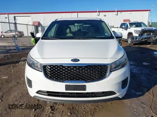 2017 Kia Sedona LX with VIN KNDMB5C15H6315754, listed as a IAAI auction lot 41428668 with 46,023 mi miles. Bid and sale history available at carsss.com. Image 12.