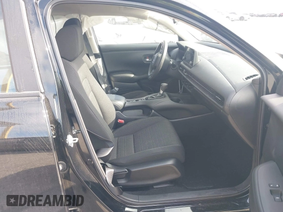 2024 Honda HR-V LX with VIN 3CZRZ1H31RM734863, listed as a IAAI auction lot 42084294 with 16,472 mi miles and . Bid and sale history available at DreamBid. Image 5.