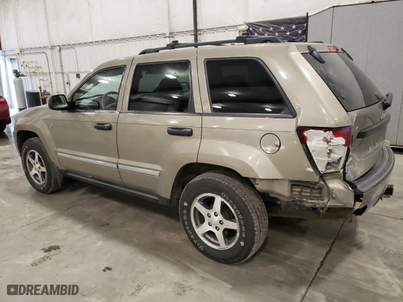 2005 Jeep Grand Cherokee Laredo with VIN 1J4HR48N85C645978, listed as a Copart auction lot 50022805 with 181,424 mi miles and Salvage Title. Bid and sale history available at carsss.com. Image 2.