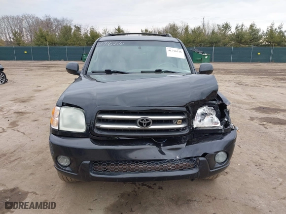 2003 Toyota Sequoia Limited with VIN 5TDBT48A23S164548, listed as a IAAI auction lot 41716216 with 224,658 mi miles. Bid and sale history available at carsss.com. Image 12.