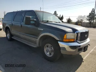 2001 Ford Excursion Limited with VIN 1FMNU42S21EA08925, listed as a Copart auction lot 59700105 with 135,317 mi miles and Clean title. Bid and sale history available at DreamBid. Image 4.