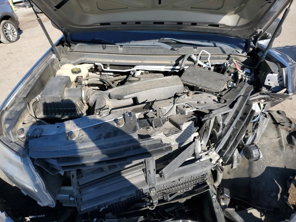 2018 Chevrolet Colorado 2WD Work Truck with VIN 1GCHSBEA0J1317962, listed as a Copart auction lot 45197315 with 42,841 mi miles and Salvage Title. Bid and sale history available at carsss.com. Image 12.