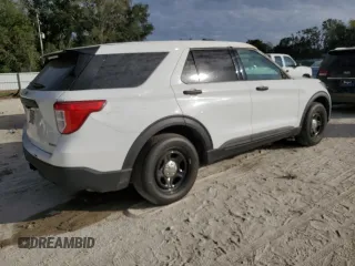 2020 Ford Police Interceptor Utility z VIN 1FM5K8AB1LGD18814, wystawiony jako Copart lot #79466084 z przebiegiem Nie podano mil oraz Nie do naprawy • Non repairable. Historia ofert i sprzedaży dostępna na DreamBid. Obrazek 3.
