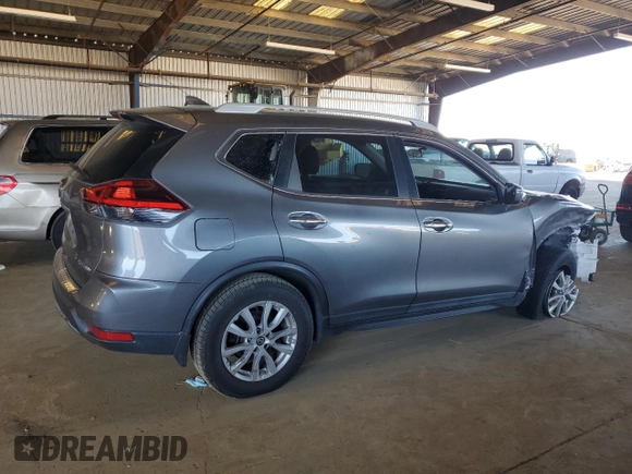 2018 Nissan Rogue SV with VIN 5N1AT2MV1JC817874, listed as a Copart auction lot 45360585 with 62,597 mi miles and Salvage Title. Bid and sale history available at carsss.com. Image 3.