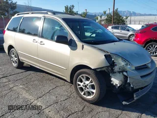 2005 Toyota Sienna LE with VIN 5TDBA23C75S032357, listed as a IAAI auction lot 41637161 with 169,415 mi miles. Bid and sale history available at carsss.com. Image 1.