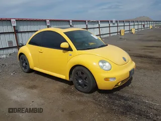 2000 Volkswagen Beetle GLS с VIN 3VWCD21C5YM485408, выставлен на аукционе IAAI как лот 42527097 с пробегом 126 850 миль миль и . История ставок и продаж доступна на DreamBid. Изображение 1.