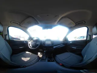 2017 Ford Escape SE z VIN 1FMCU9GD4HUA10240, wystawiony jako IAAI lot #42392522 z przebiegiem 82 325 mil mil oraz . Historia ofert i sprzedaży dostępna na DreamBid. Obrazek 18.